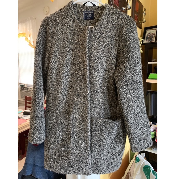 A&F Coat - Picture 2 of 5